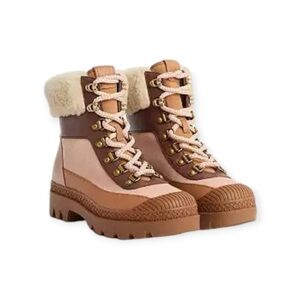 Coach 𒀭 Talia Chic Lug Sole Shearling Lined Bootie 𒀭Camel Pink Blush 𒀭 6M  𒀭